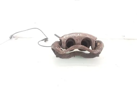 Mercedes-Benz Sprinter W906 Front brake caliper