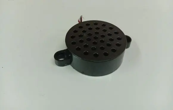 KIA Sorento Front door speaker 