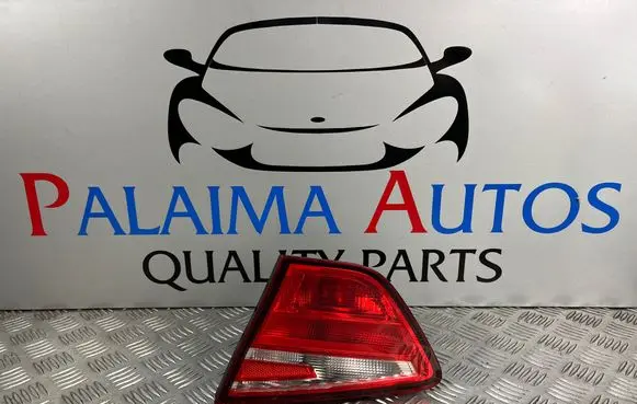 Seat Toledo IV (NH) Rear/tail lights 18491002