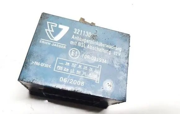 Honda FR-V Tow bar relay 321130