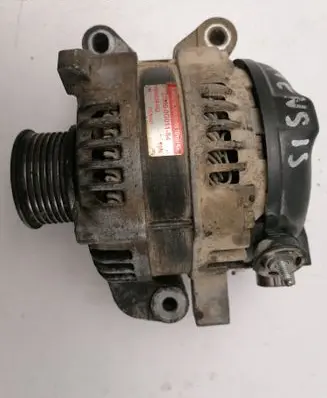 Toyota Avensis T250 Generator/alternator 270600G01184 9664219452