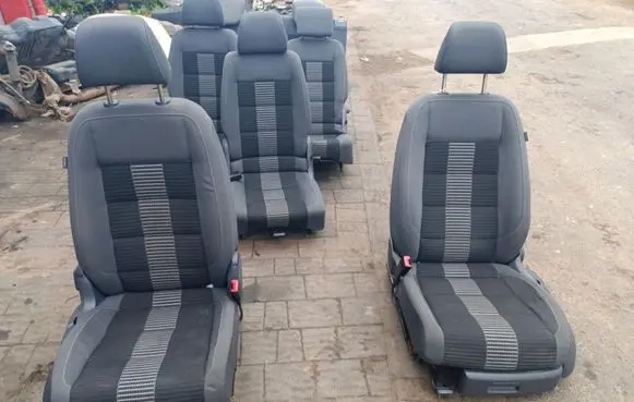 Volkswagen Cross Touran I Seat set 