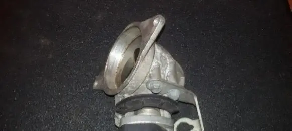 BMW 5 E39 Throttle valve 13631703562 13.63.1703.562