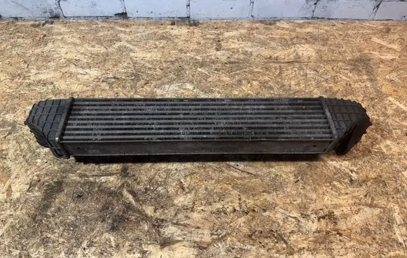 Mercedes-Benz C W203 Intercooler radiator A2035000500 3222213 14ZGS006