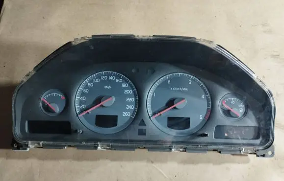 Volvo S80 Speedometer (instrument cluster) 9472452 0064380 692941