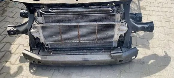 Volkswagen Multivan T5 Radiator support slam panel brak