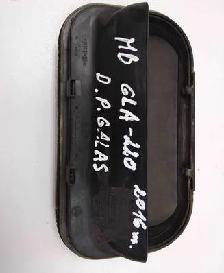 Mercedes-Benz GLA W156 X156 Rear air vent grill A1698300342