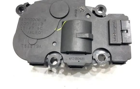 BMW X3 G01 Air flap motor/actuator T52579A
