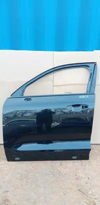 Volvo XC40 Front door D801