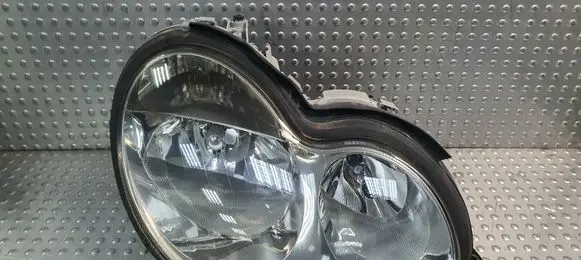 Mercedes-Benz C W203 Headlight/headlamp S26380850 A2038203261