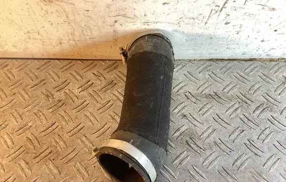 Porsche Macan (95B) Intercooler hose/pipe 95B145993G