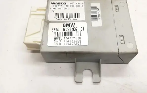 BMW 5 F10 F11 Air suspension control unit module (rear) 6798937