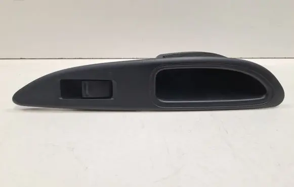 Nissan Primera Electric window control switch 82961AV760 25411AV600