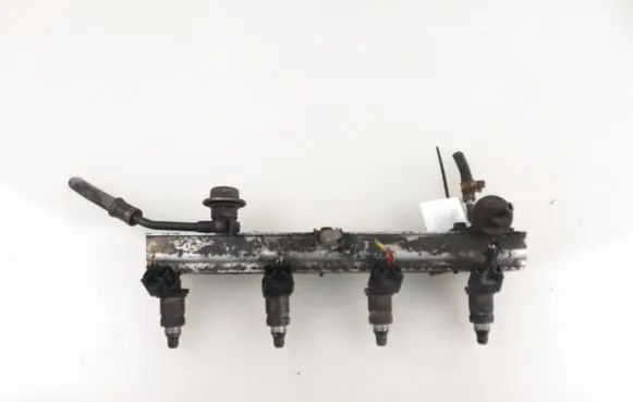 Honda CR-V Fuel main line pipe
