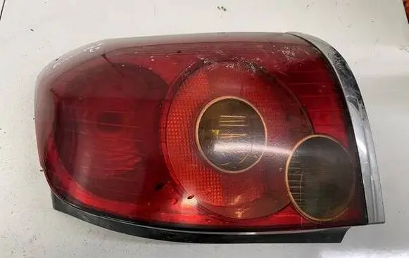 Toyota Avensis T250 Rear/tail lights RS102 koito05-50