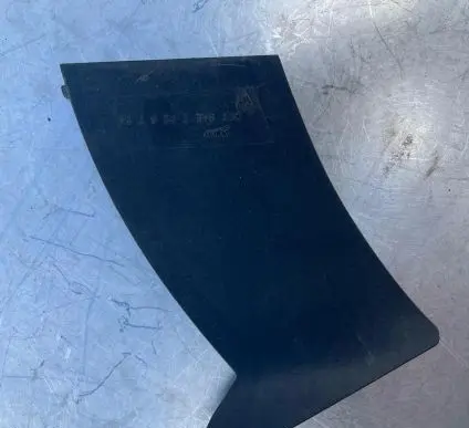Rear/tail light trim molding