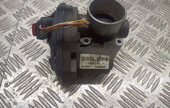 Ford Focus Throttle body valve VR2S6U-9E927-FC