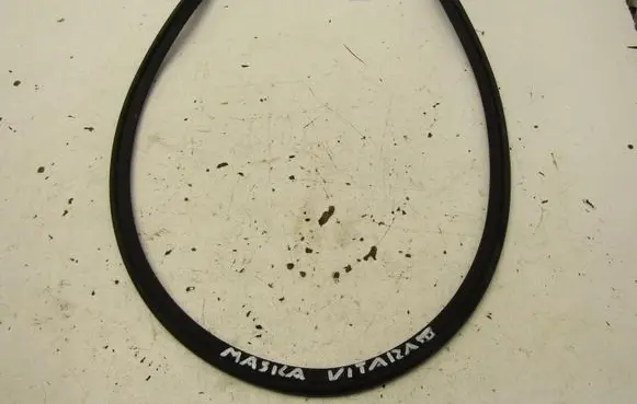 Suzuki Vitara (LY) Engine compartment rubber