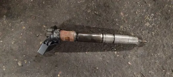 Audi A6 S6 C7 4G Fuel injector 059130277CD