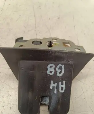 Audi A4 S4 B8 8K Tailgate/trunk/boot lock/catch/latch