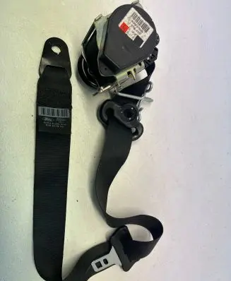 Ford Mondeo MK IV Front seatbelt 606637800 010L000