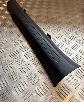 KIA EV6 Front sill trim cover 85870CV000
