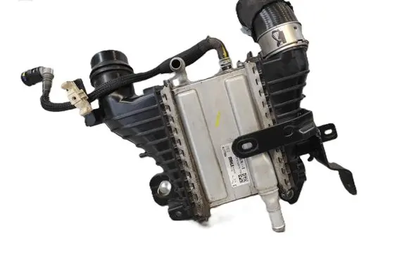 Renault Megane IV Intercooler radiator 144967867R KL177004 230419