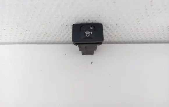 Toyota Auris 150 Headlight level height control switch 8415202040