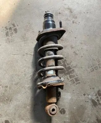 Honda CR-V Rear shock absorber/damper 10717921