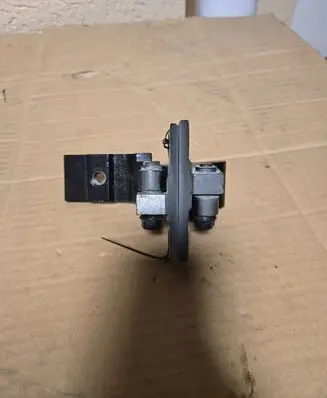 BMW X3 F25 Rear door hinge set 7160826 7160824