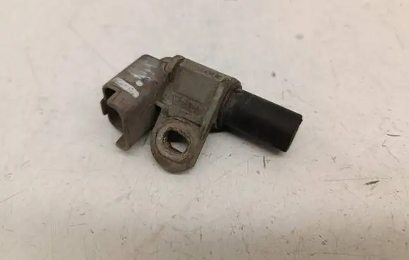 Citroen C4 I Camshaft position sensor 9665443480