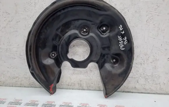 Volkswagen PASSAT B6 Rear brake disc plate dust cover 3C0615611H