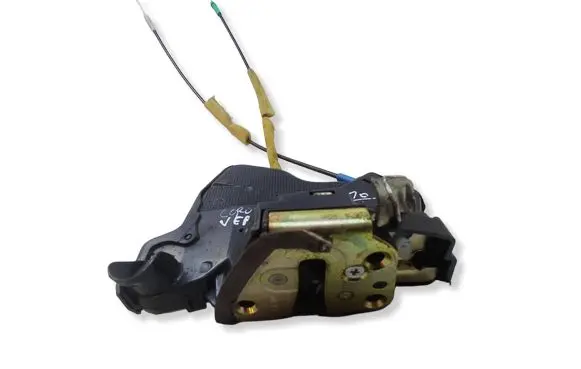 Toyota Corolla Verso AR10 Front door lock 