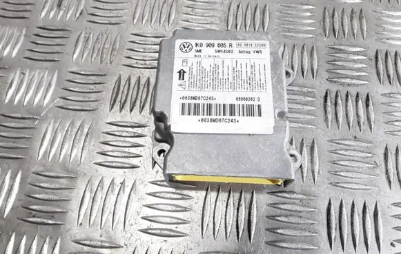 Volkswagen Golf Plus Airbag control unit/module 1K0909605R 5WK43412