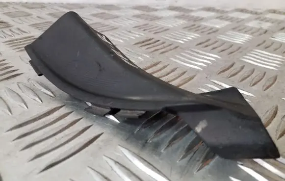KIA Sorento Wiper trim 861542P000