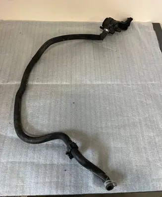 BMW 5 G30 G31 Engine coolant pipe/hose 64219299620 64219372723