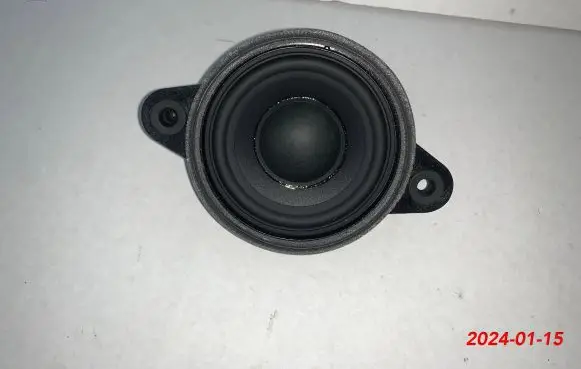 Mercedes-Benz B W246 W242 Panel speaker A1728200002 1728200002