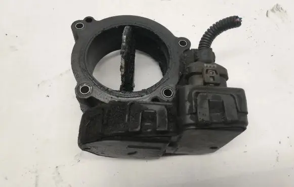 Mercedes-Benz C W204 Throttle valve A6510900070