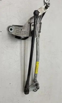 Maserati Ghibli Front wiper linkage and motor 670007561