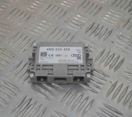 Audi A4 S4 B9 8W Aerial antenna amplifier 4M0035456