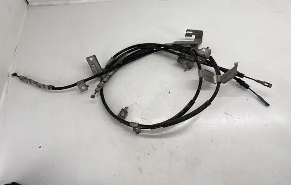 Ford Mustang VI Handbrake/parking brake wiring cable FR3C2A635AC FR3C2A809AD