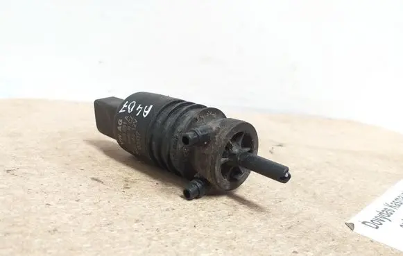 Audi A4 S4 B7 8E 8H Windscreen/windshield washer pump 1T0955651A