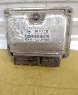 Volkswagen II LT Engine control unit/module 074906018BD 0281010638