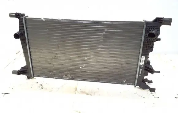 Renault Scenic III - Grand scenic III Coolant radiator 214105150R RM2062 M153387