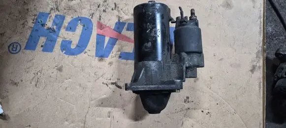 Alfa Romeo 159 Starter motor