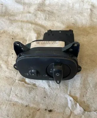 Ford Connect Light switch 4986102