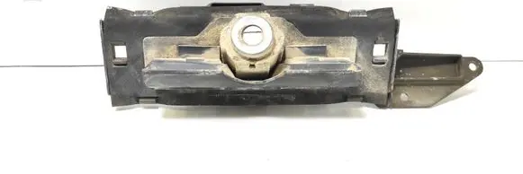 Peugeot 406 Tailgate exterior lock 