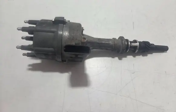 Ford Bronco Spark distributor E6AE12131C2A
