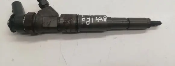 BMW 5 E60 E61 Fuel injector 7794652
