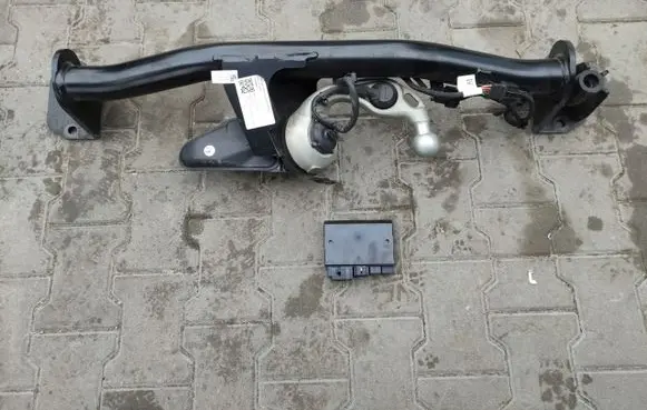BMW 2 Active Tourer U06 Tow bar set 8739187